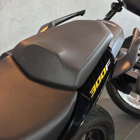 HONDA CB 300 F Twister FLEX ABS, Foto 9