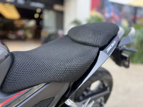 HONDA CB 300 F Twister FLEX CBS, Foto 12