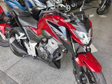 HONDA CB 300 F Twister FLEX ABS, Foto 3