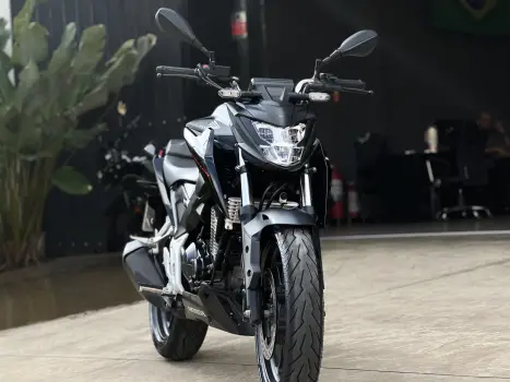 HONDA CB 300 F Twister FLEX CBS, Foto 3