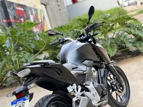 HONDA CB 300 F Twister FLEX CBS, Foto 7