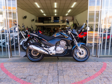 HONDA CB 300 R ABS, Foto 2