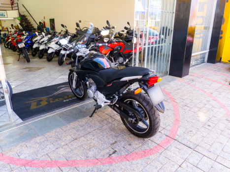 HONDA CB 300 R ABS, Foto 4