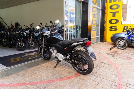 HONDA CB 300 R ABS, Foto 3