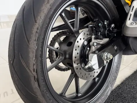 HONDA CB 300 R ABS, Foto 6