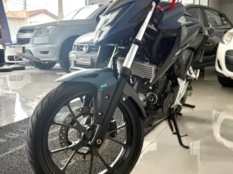 HONDA CB 300 R ABS, Foto 9