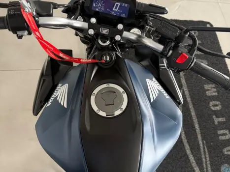 HONDA CB 300 R ABS, Foto 13