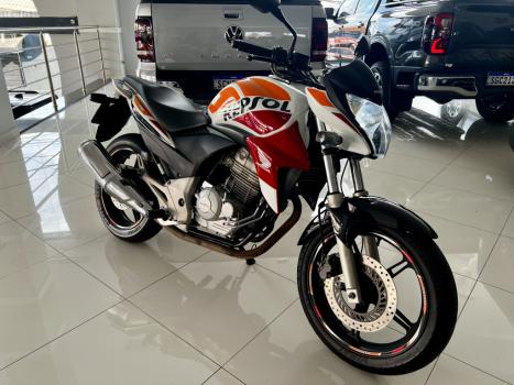 HONDA CB 300 R ESPECIAL EDITION, Foto 4