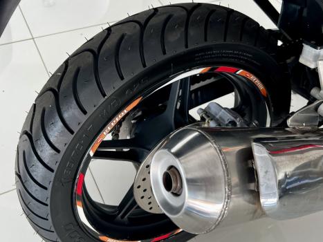 HONDA CB 300 R ESPECIAL EDITION, Foto 6