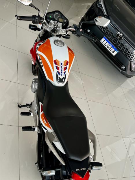 HONDA CB 300 R ESPECIAL EDITION, Foto 11