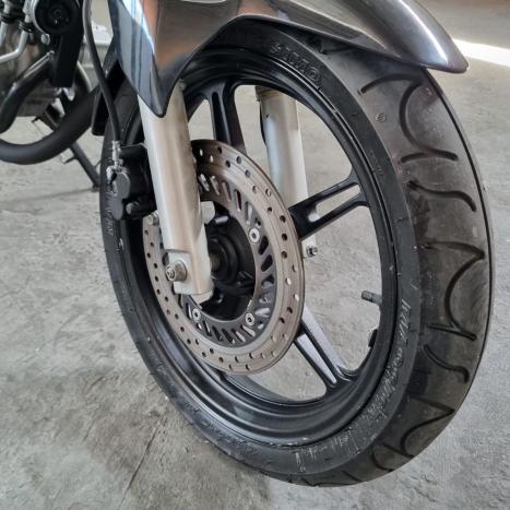 HONDA CB 300 R STD, Foto 7