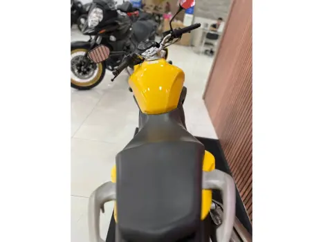 HONDA CB 300 R STD, Foto 6