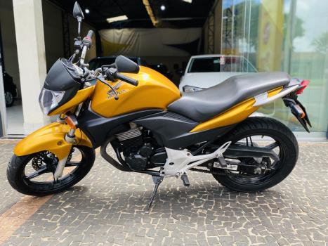 HONDA CB 300 R STD, Foto 2