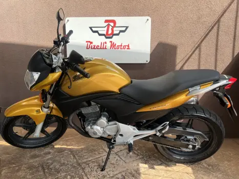 HONDA CB 300 R STD, Foto 2