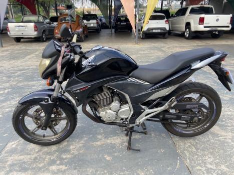 HONDA CB 300 R STD, Foto 11
