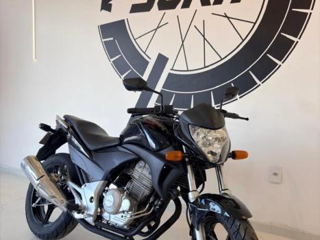 HONDA CB 300 R STD, Foto 2