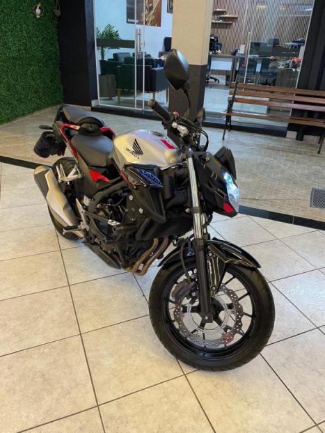 HONDA CB 500 F ABS, Foto 3