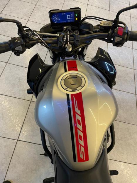 HONDA CB 500 F ABS, Foto 6