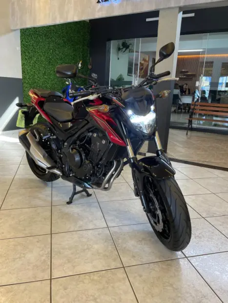 HONDA CB 500 F ABS, Foto 2