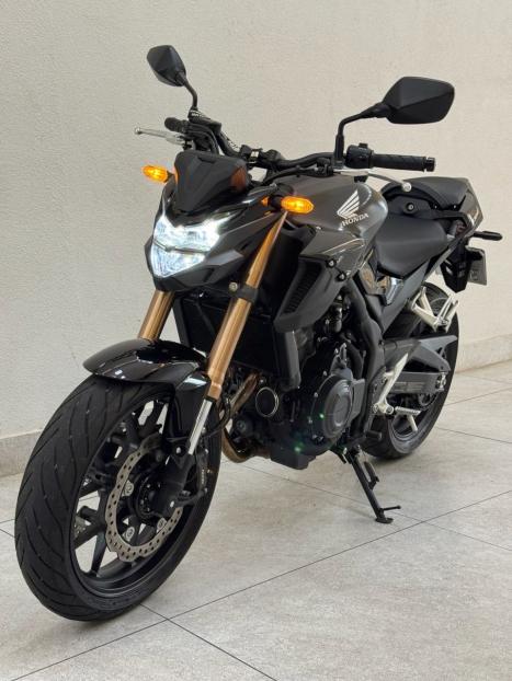 HONDA CB 500 F ABS, Foto 4