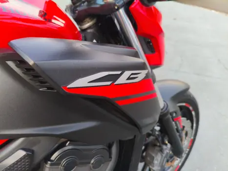 HONDA CB 650 F ABS, Foto 6