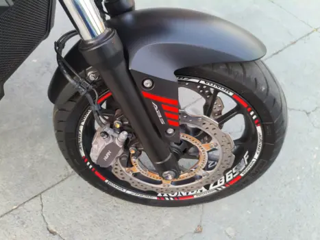 HONDA CB 650 F ABS, Foto 7