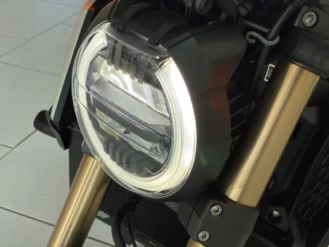 HONDA CB 650 R ABS, Foto 2