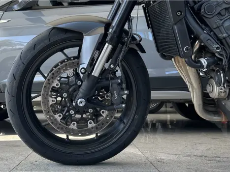 HONDA CB 650 R ABS, Foto 9