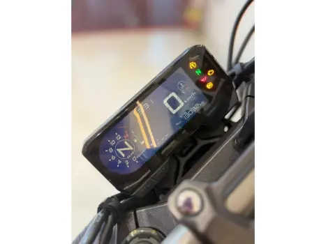 HONDA CB 650 R ABS, Foto 4