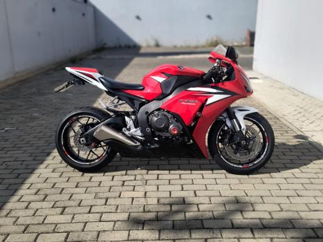 HONDA CBR 1000 RR FIRE BLADE, Foto 2