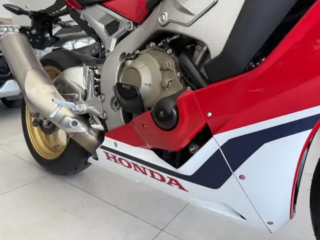 HONDA CBR 1000 RR FIRE BLADE, Foto 9