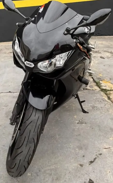 HONDA CBR 1000 RR FIRE BLADE, Foto 2