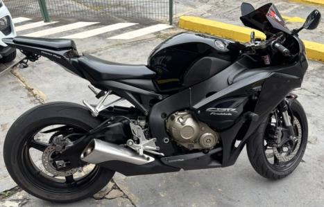 HONDA CBR 1000 RR FIRE BLADE, Foto 3