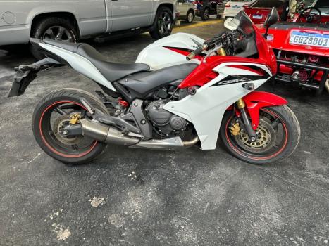 HONDA CBR 600 F , Foto 4