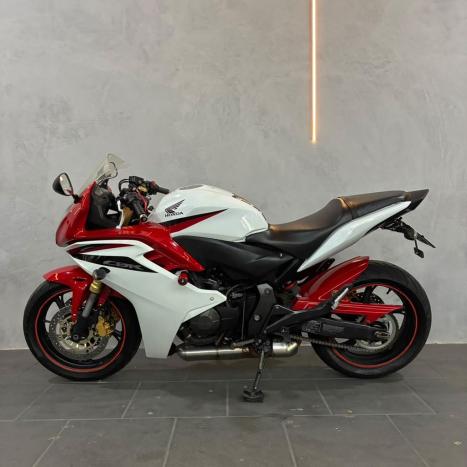 HONDA CBR 600 F , Foto 8