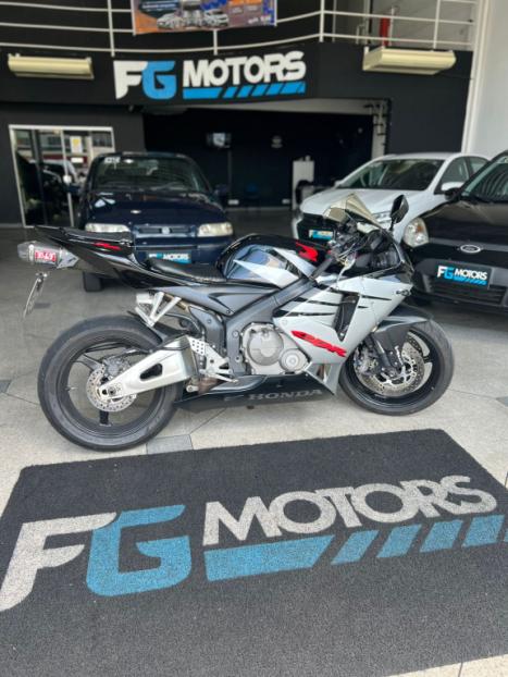 HONDA CBR 600 RR , Foto 1 HONDA CBR 600 RR , Foto 1