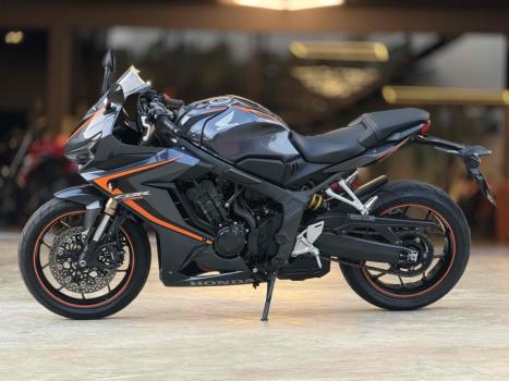 HONDA CBR 650 R , Foto 4