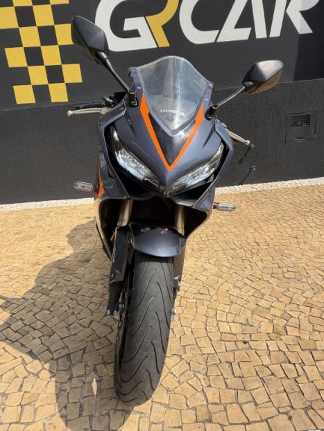 HONDA CBR 650 R ABS, Foto 3