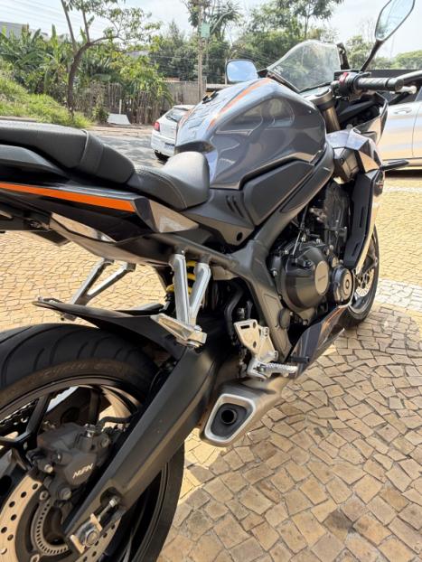 HONDA CBR 650 R ABS, Foto 8