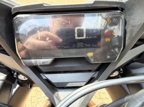 HONDA CBR 650 R ABS, Foto 10