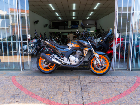 HONDA CBX Twister 250 , Foto 2