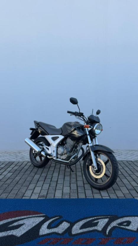 HONDA CBX Twister 250 , Foto 3