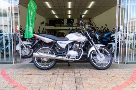 HONDA CG 150 TITAN ES, Foto 2