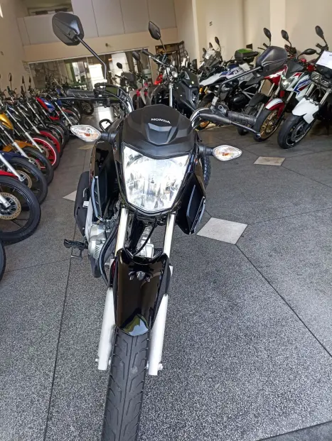 HONDA CG 160 FAN, Foto 5 HONDA CG 160 FAN, Foto 5