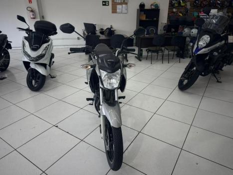 HONDA CG 160 FAN, Foto 4