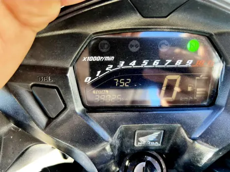 HONDA CG 160 TITAN S, Foto 9