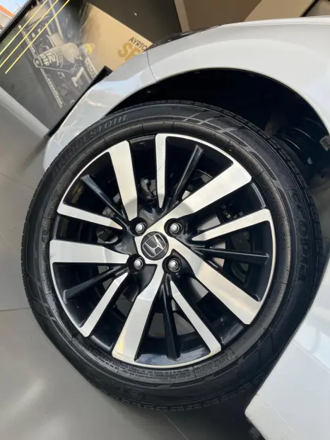 HONDA City Hatch 1.5 16V 4P FLEX TOURING AUTOMTICO CVT, Foto 6