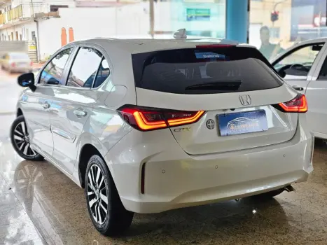 HONDA City Hatch 1.5 16V 4P FLEX TOURING AUTOM�TICO CVT, Foto 4