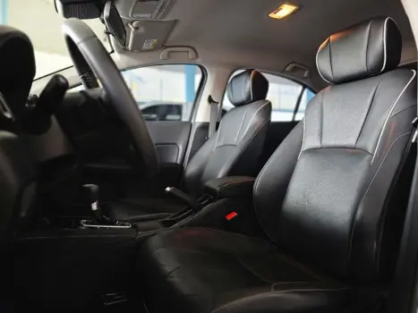 HONDA City Hatch 1.5 16V 4P FLEX TOURING AUTOM�TICO CVT, Foto 13