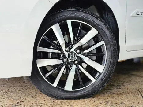 HONDA City Hatch 1.5 16V 4P FLEX TOURING AUTOM�TICO CVT, Foto 14